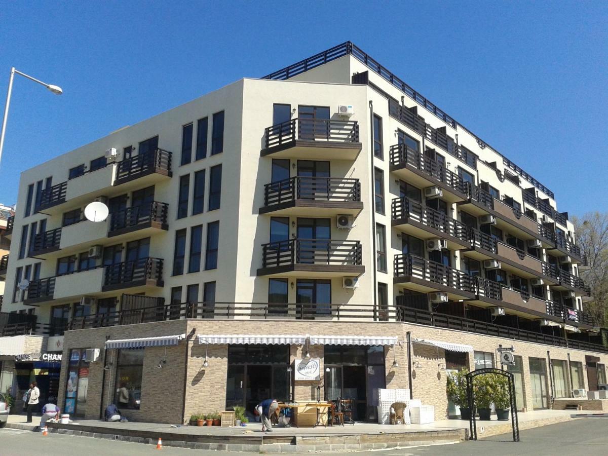 Aparthotel Vigo Beach Nesebar Buitenkant foto